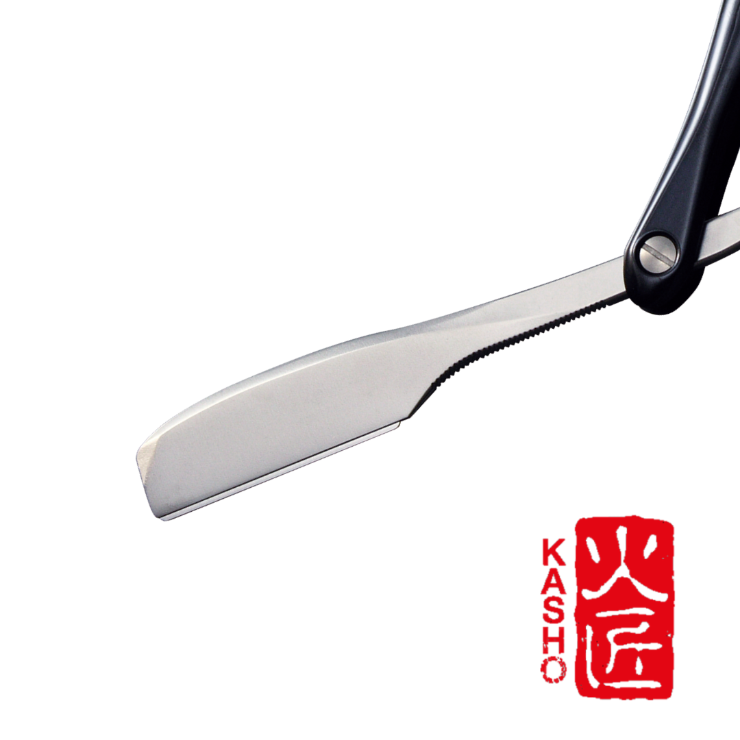Kai Captain folding handle razor